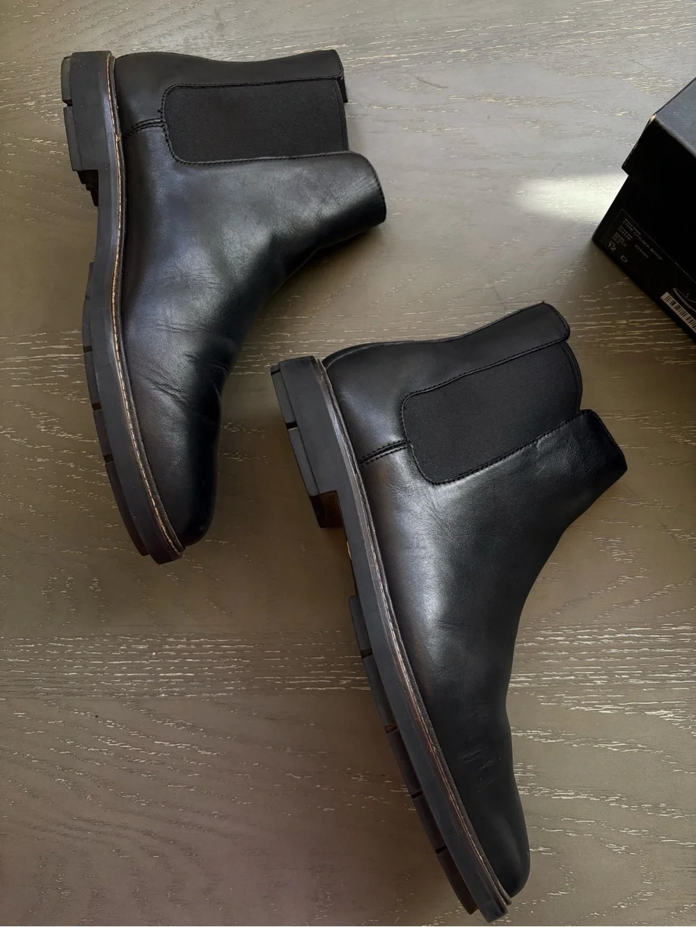 Coach Men’s Leather Chelsea Chukka Boots